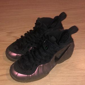 Nike Air Foamposite Pro “Gym Green”